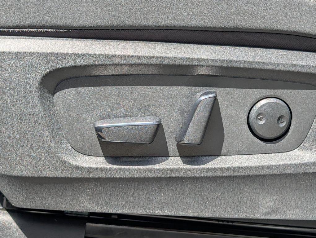 new 2026 Nissan Pathfinder car, priced at $47,385