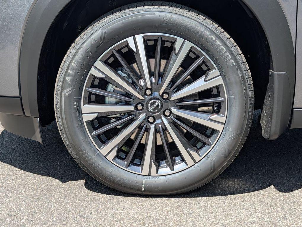 new 2026 Nissan Pathfinder car, priced at $47,385