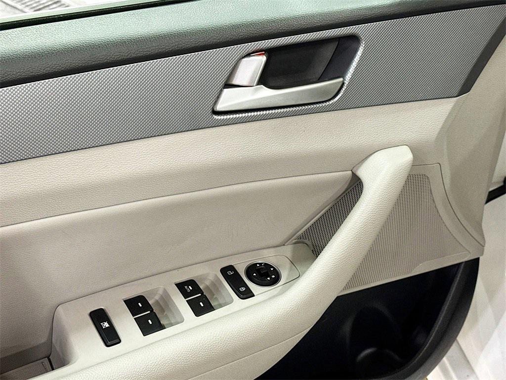 used 2019 Hyundai Sonata Hybrid car, priced at $16,498