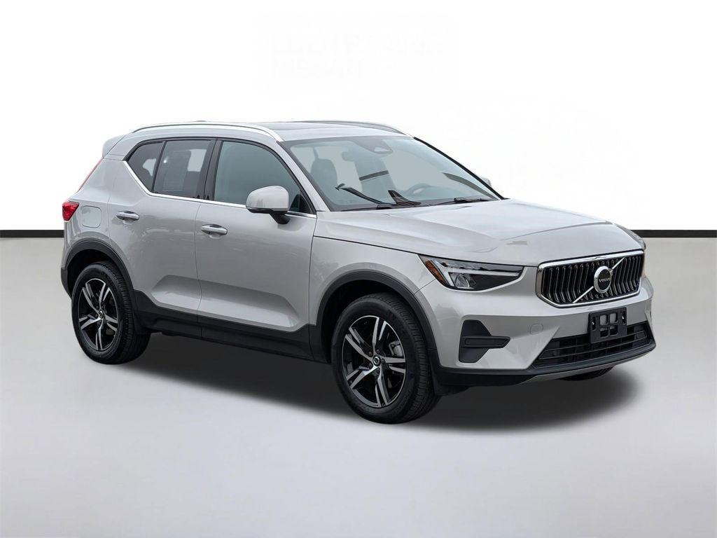 used 2025 Volvo XC40 car, priced at $29,980