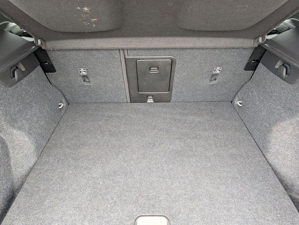 used 2025 Volvo XC40 car, priced at $29,980