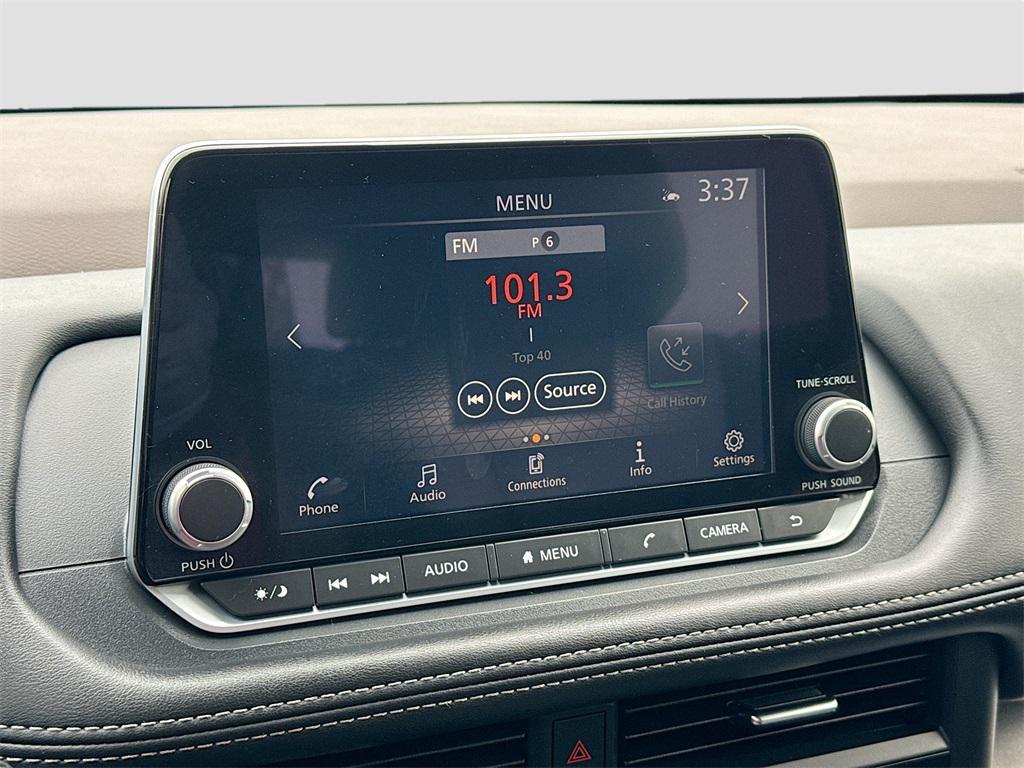 used 2023 Nissan Rogue car, priced at $19,997