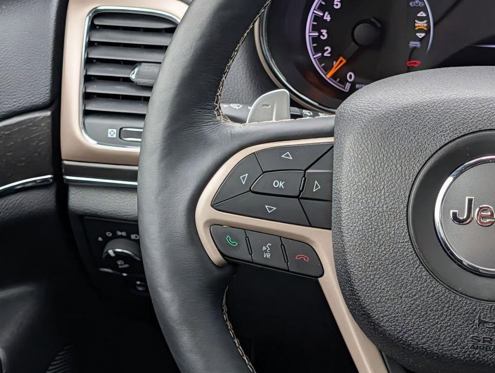 used 2017 Jeep Grand Cherokee car, priced at $16,064