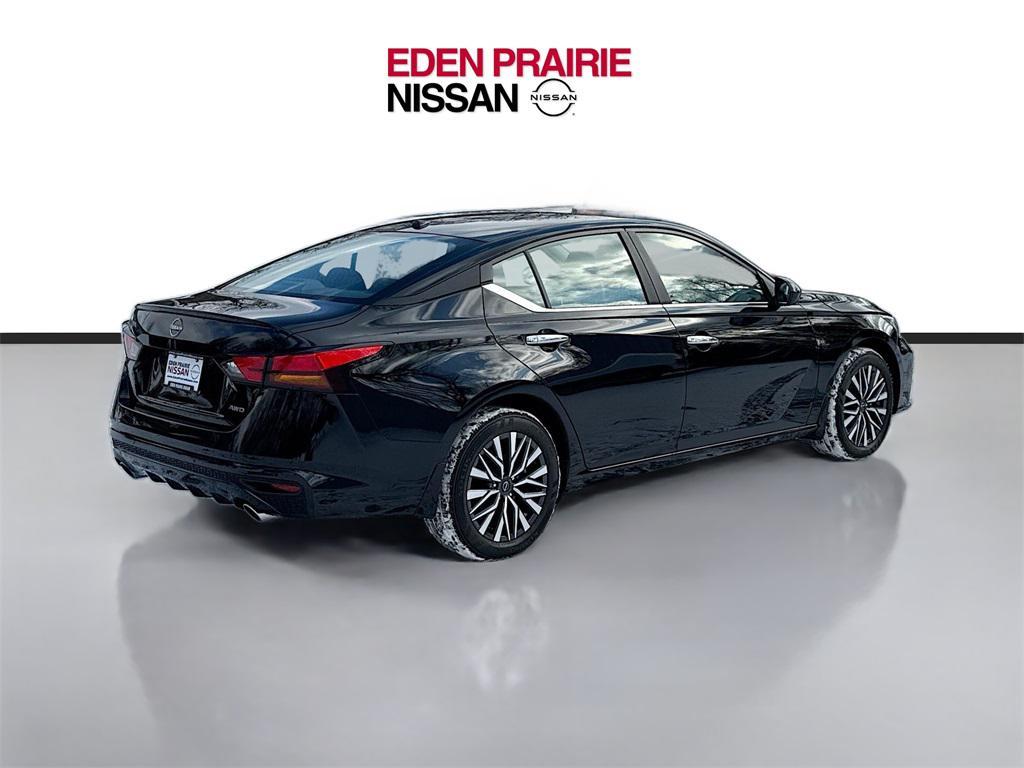 new 2025 Nissan Altima car, priced at $31,252