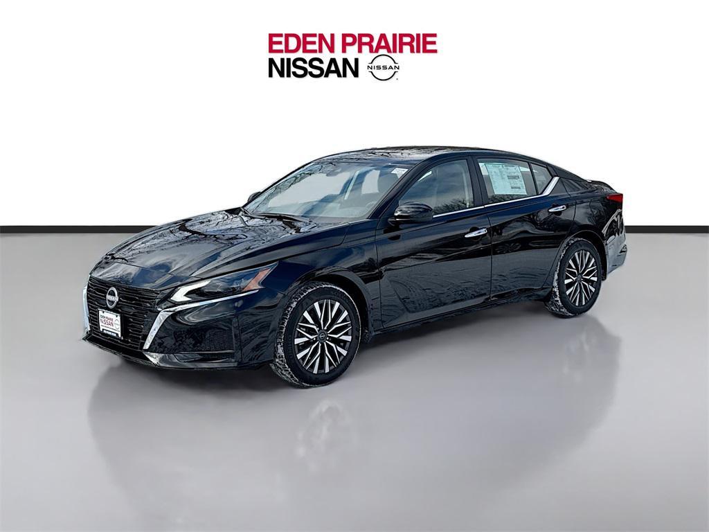 new 2025 Nissan Altima car, priced at $31,252
