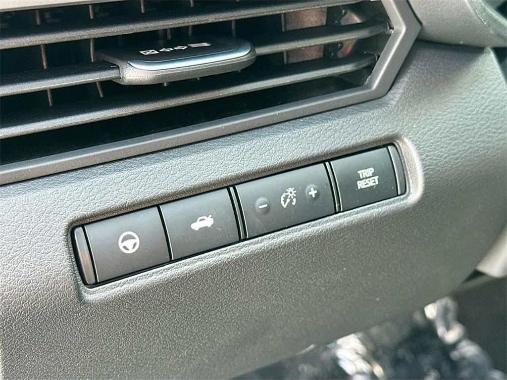 new 2025 Nissan Altima car, priced at $31,252