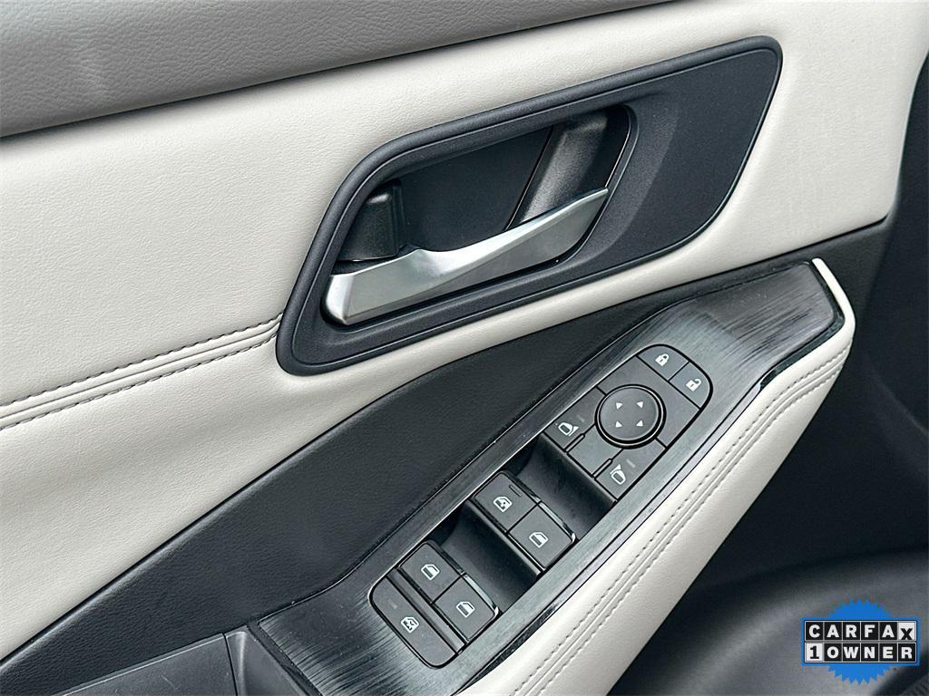 used 2023 Nissan Rogue car, priced at $23,989