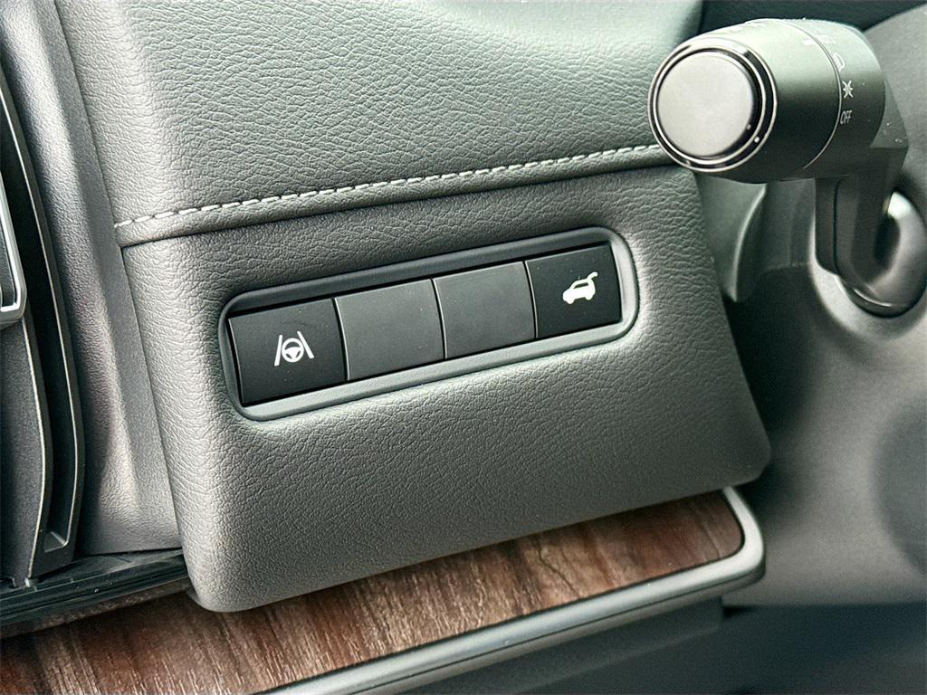 new 2026 Nissan Armada car, priced at $68,538