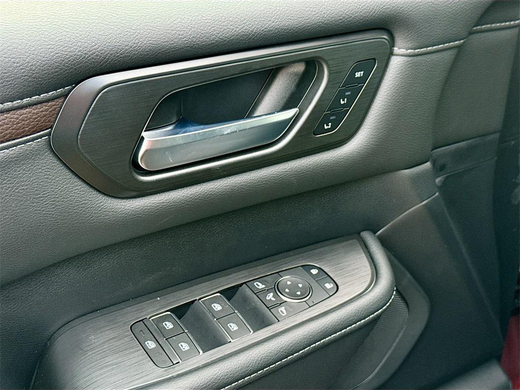 new 2026 Nissan Armada car, priced at $68,538