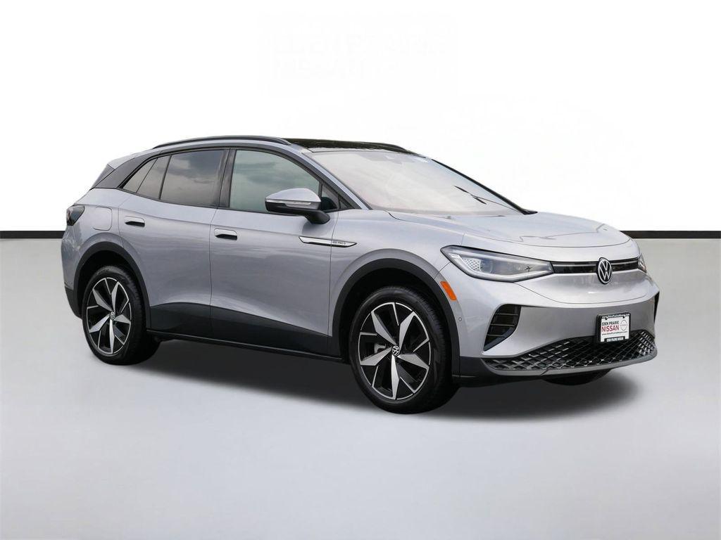 used 2024 Volkswagen ID.4 car, priced at $26,497