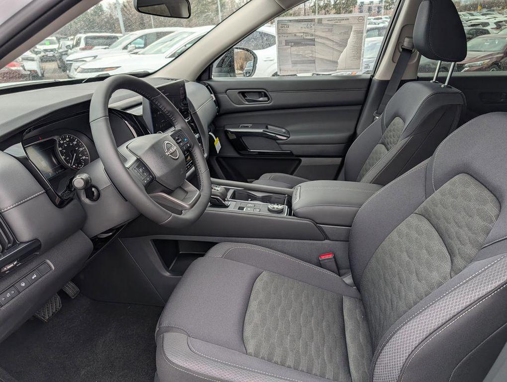 new 2026 Nissan Pathfinder car, priced at $38,682