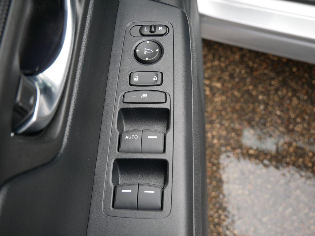 used 2023 Honda CR-V car, priced at $26,998