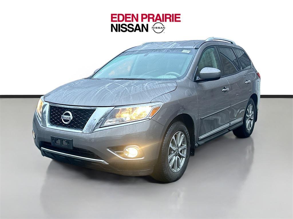 used 2014 Nissan Pathfinder car, priced at $10,990
