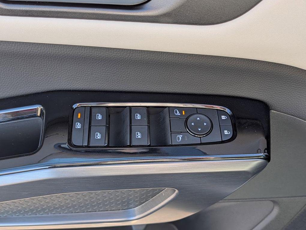 new 2026 Nissan Pathfinder car, priced at $40,874