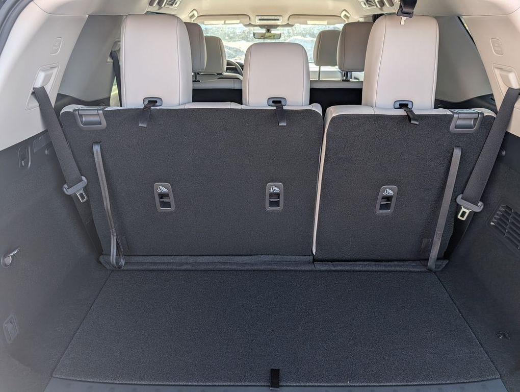 new 2026 Nissan Pathfinder car, priced at $40,874