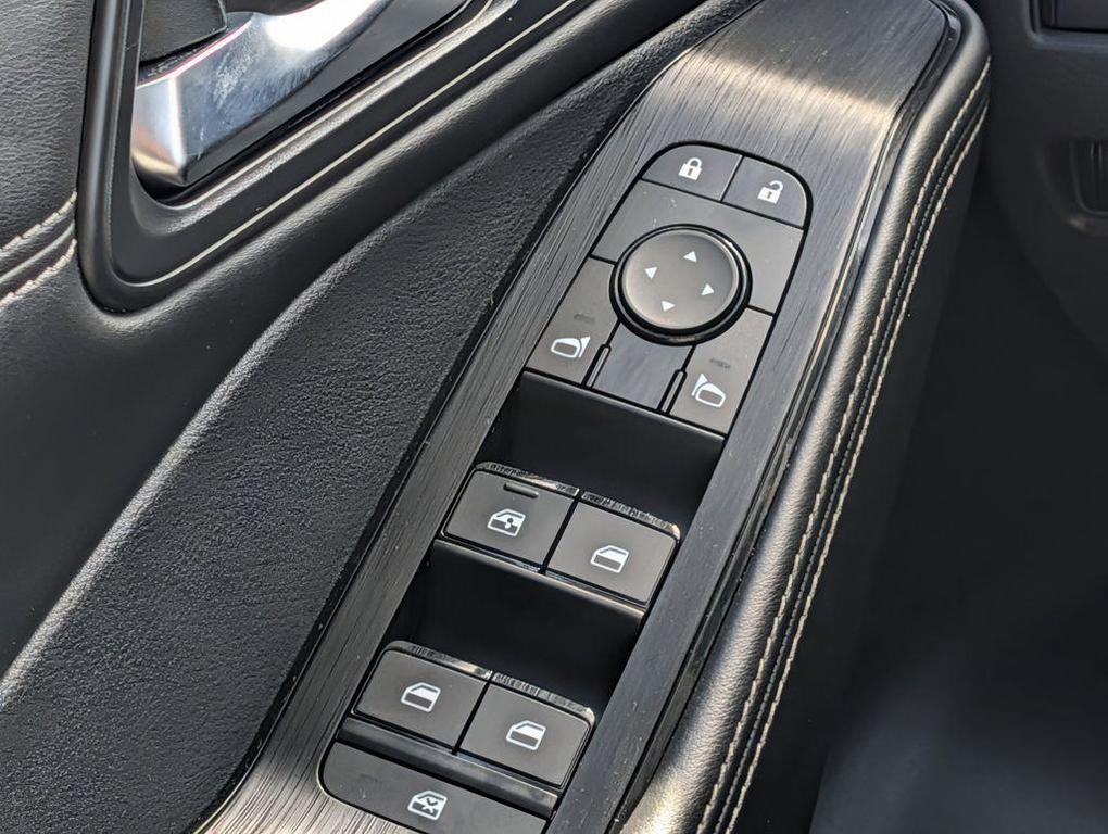 used 2023 Nissan Rogue car, priced at $26,993