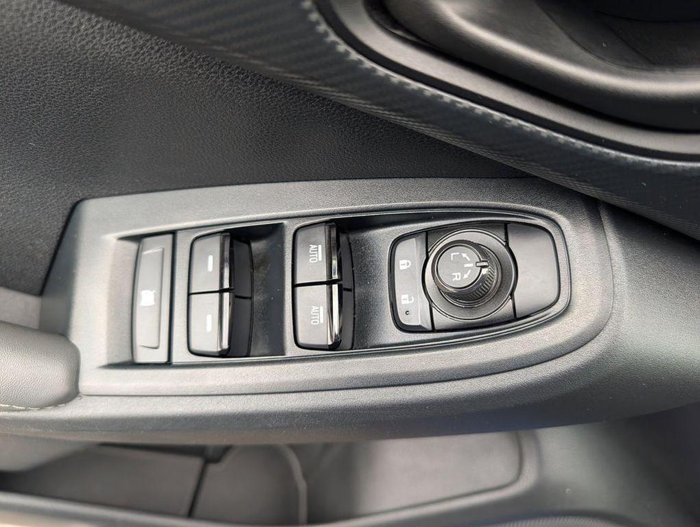 used 2024 Subaru Crosstrek car, priced at $23,249
