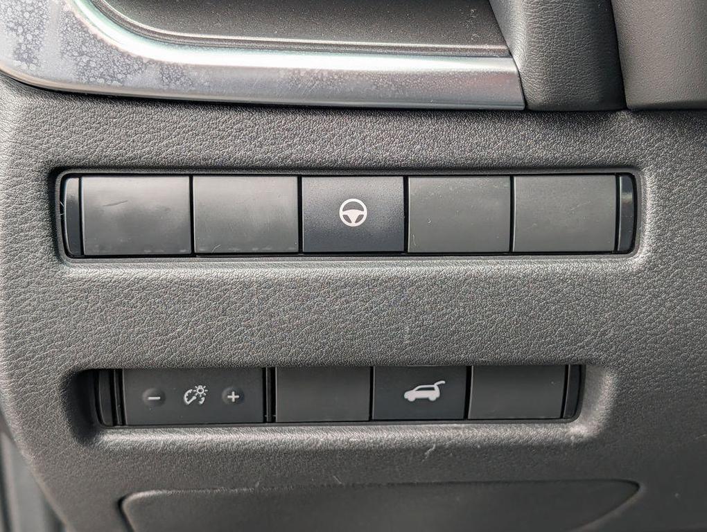 used 2022 Nissan Rogue car, priced at $17,997