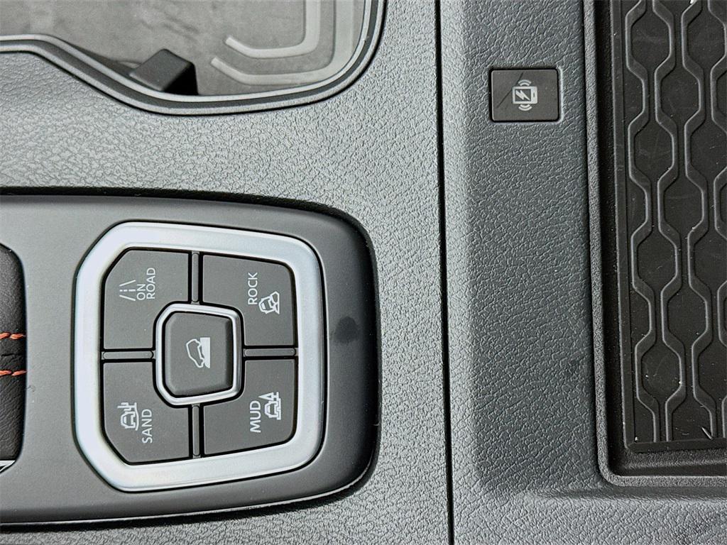 new 2026 Nissan Frontier car, priced at $46,888