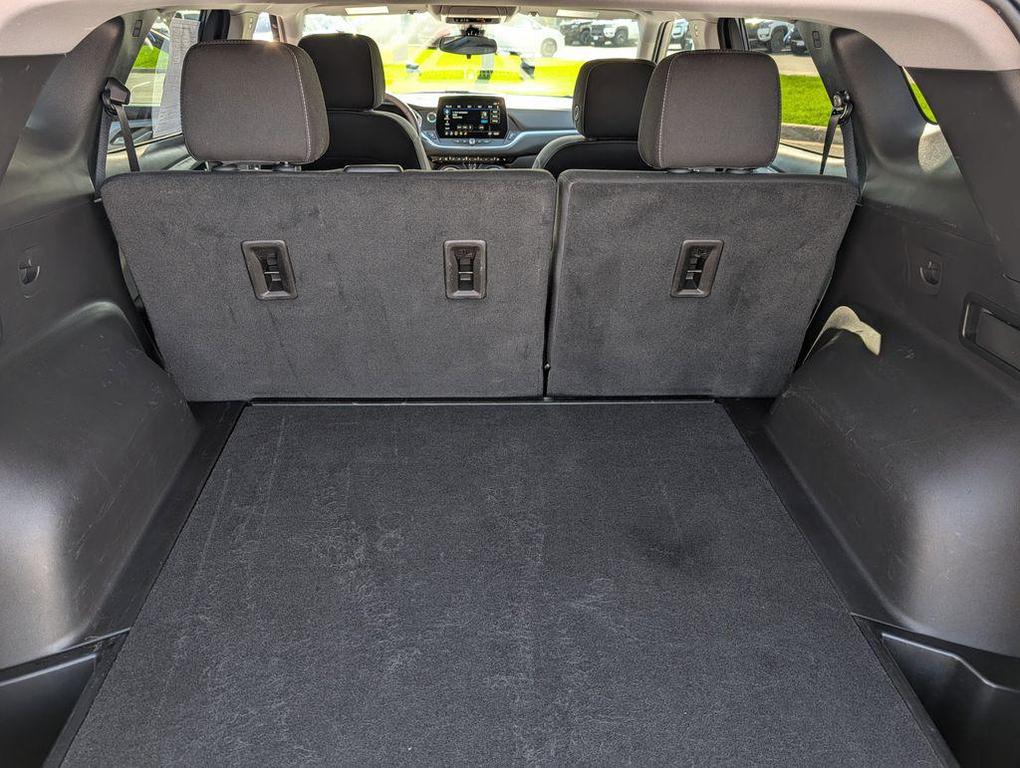 used 2025 Chevrolet Blazer car, priced at $29,320