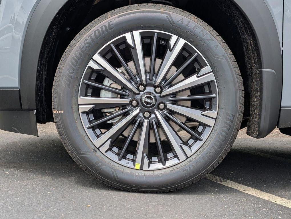 new 2026 Nissan Pathfinder car, priced at $48,289