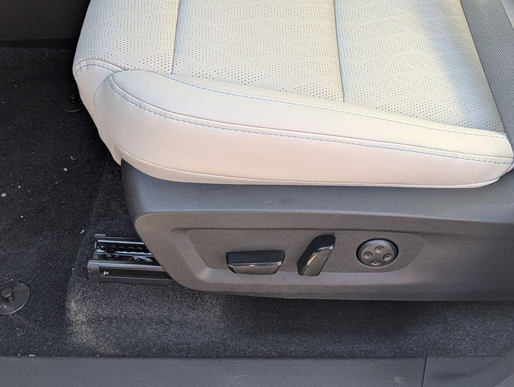 new 2026 Nissan Murano car, priced at $47,476