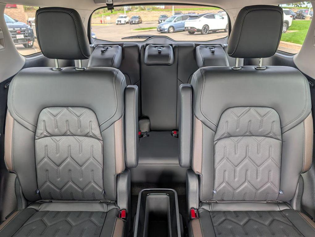 new 2026 Nissan Pathfinder car, priced at $48,939