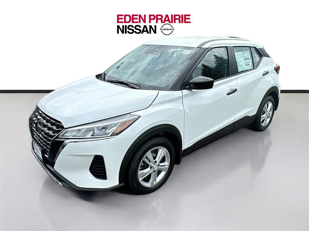 new 2025 Nissan Kicks car, priced at $23,616