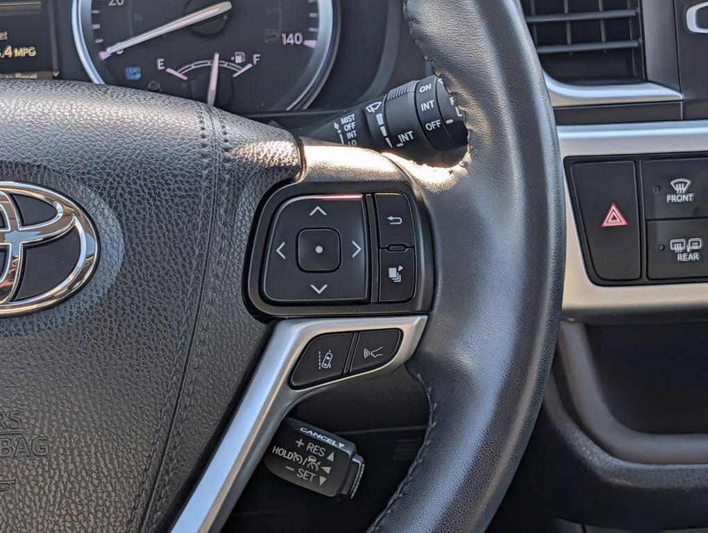 used 2019 Toyota Highlander car, priced at $26,994