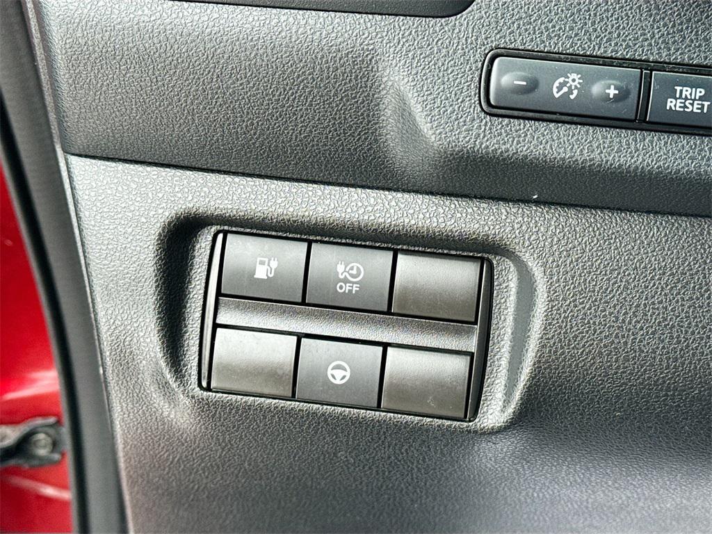 used 2020 Nissan Leaf car, priced at $11,793