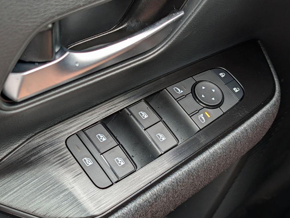 new 2026 Nissan Kicks car, priced at $26,192