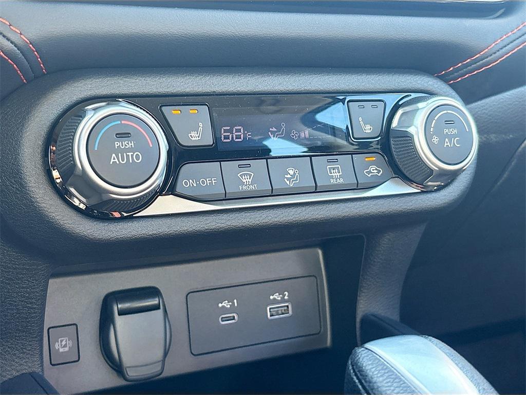 new 2025 Nissan Versa car, priced at $21,562