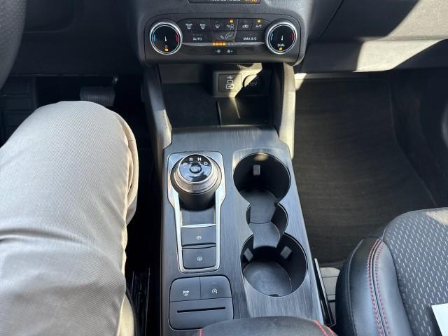 used 2025 Ford Escape car, priced at $26,999