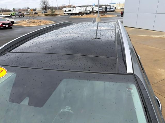 used 2023 Hyundai Santa Fe car, priced at $27,997