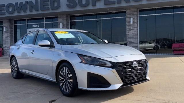 used 2023 Nissan Altima car, priced at $21,998