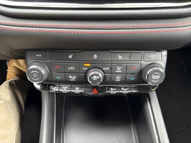 used 2025 Dodge Durango car, priced at $33,622