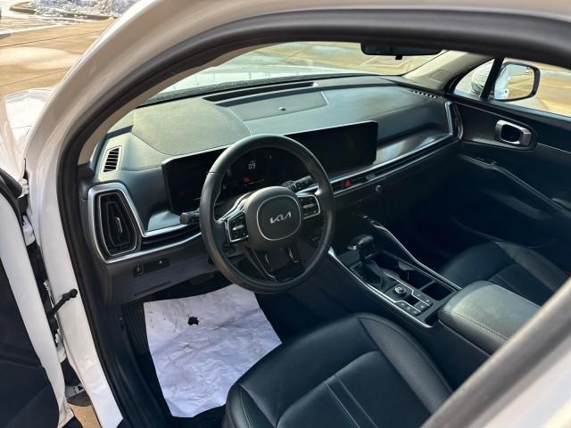 used 2024 Kia Sorento car, priced at $28,997