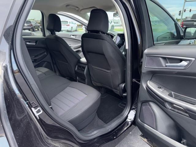used 2024 Ford Edge car, priced at $30,999