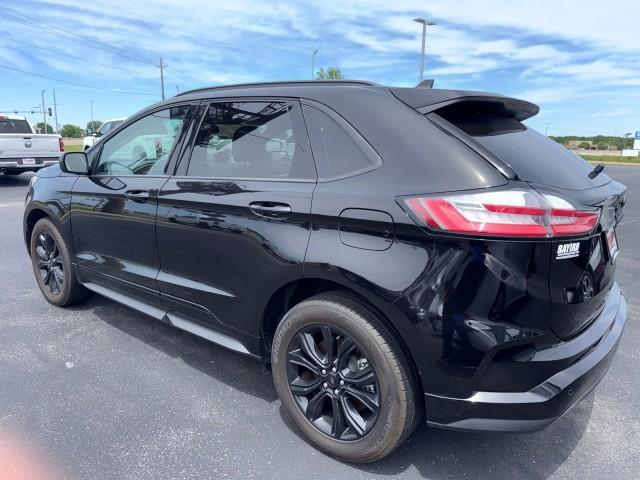 used 2024 Ford Edge car, priced at $30,999