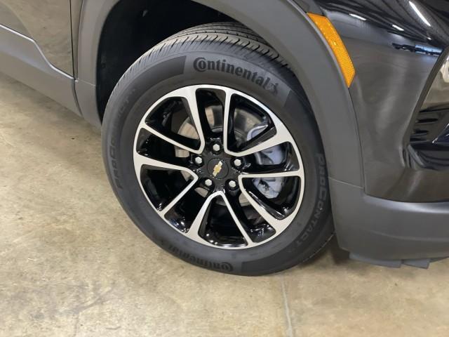 used 2025 Chevrolet TrailBlazer car, priced at $25,997