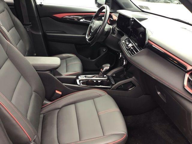 used 2025 Chevrolet TrailBlazer car, priced at $28,900