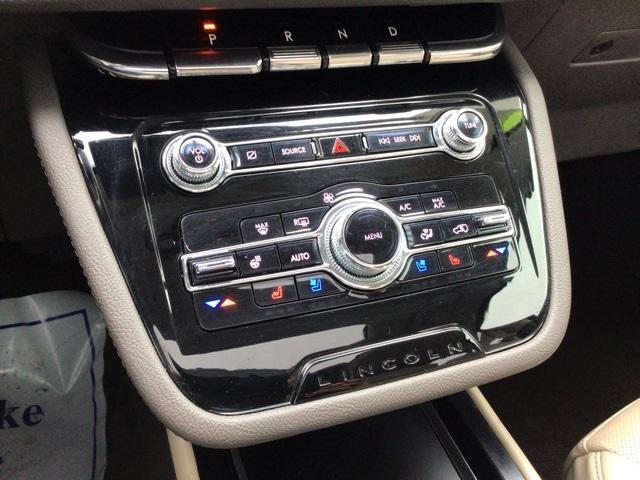 used 2022 Lincoln Corsair car, priced at $25,900