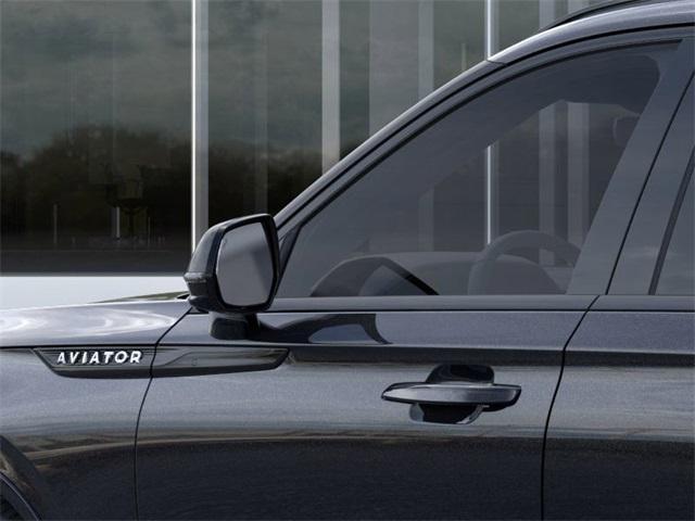 new 2025 Lincoln Aviator car, priced at $63,761