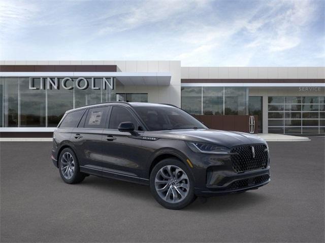 new 2025 Lincoln Aviator car, priced at $63,761