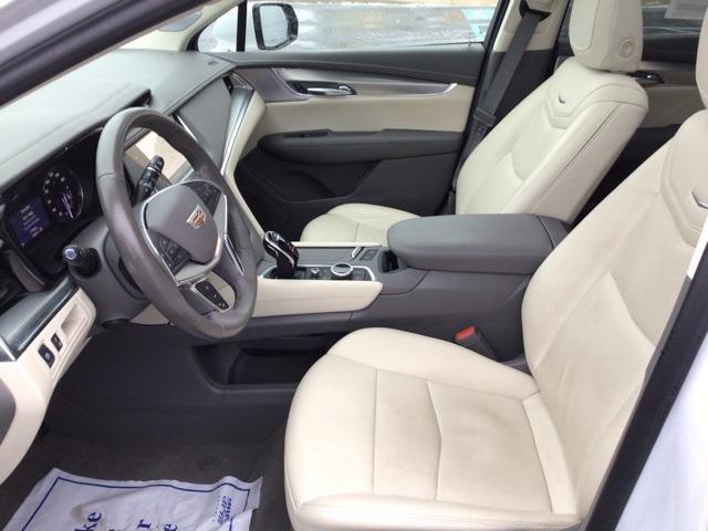 used 2021 Cadillac XT5 car, priced at $27,500