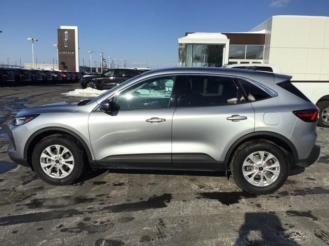 used 2023 Ford Escape car, priced at $24,900