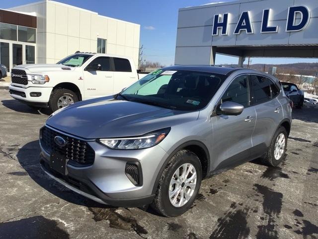 used 2023 Ford Escape car, priced at $24,900