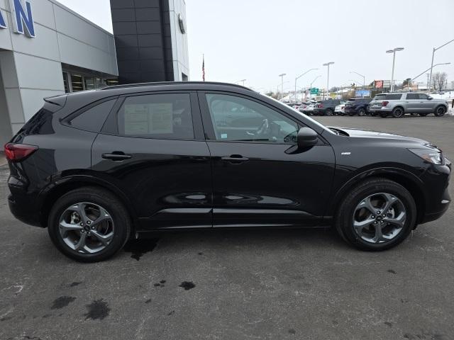 used 2023 Ford Escape car, priced at $26,900