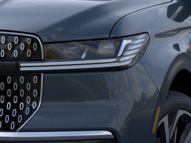new 2026 Lincoln Navigator L car, priced at $107,170
