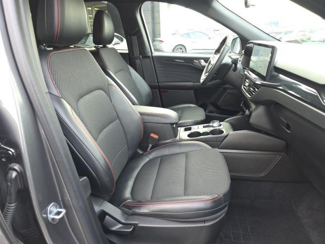 used 2023 Ford Escape car, priced at $26,900